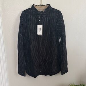 Men's XL Vustra Black Button-Down Shirt with Design NWT